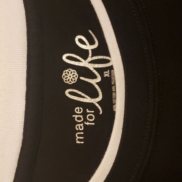 Saints ⚜🖤⚜ ladies XL tee /pullover - Picture 5 of 5